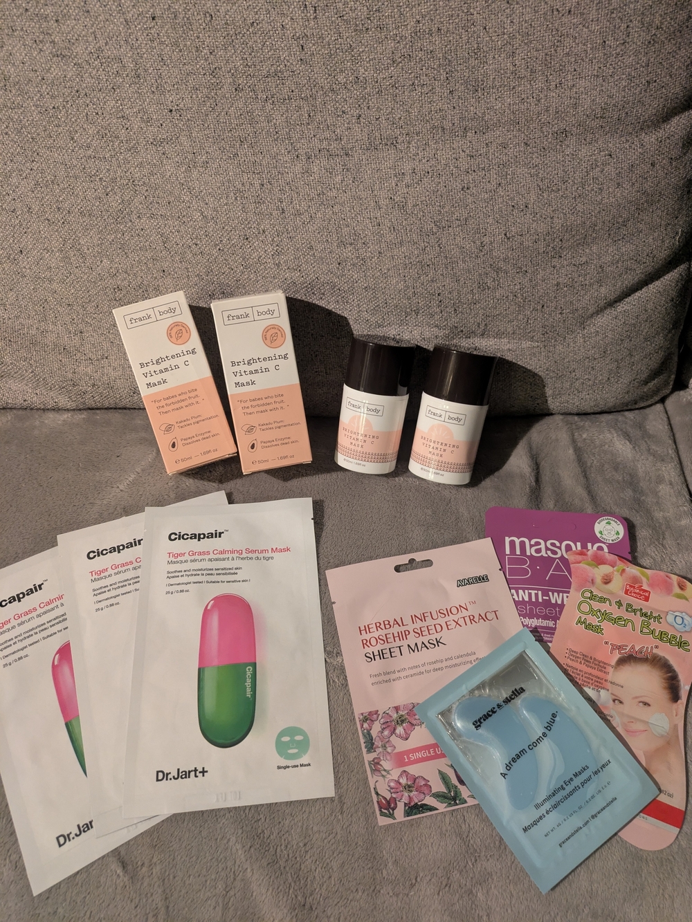Brightening Vitamin C And Mask Set